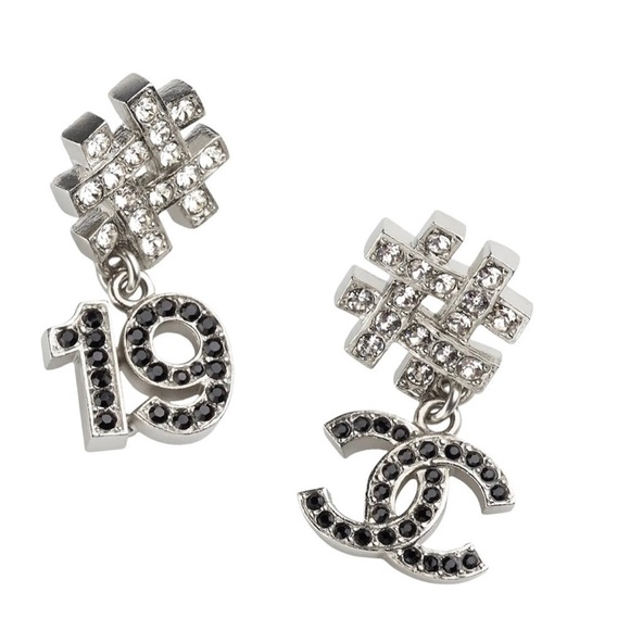 CHANEL Hashtag 19 and CC Crystal Drop Earrings - Picture 8 of 8